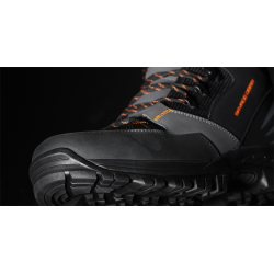 Savage Gear SG8 vadestvle