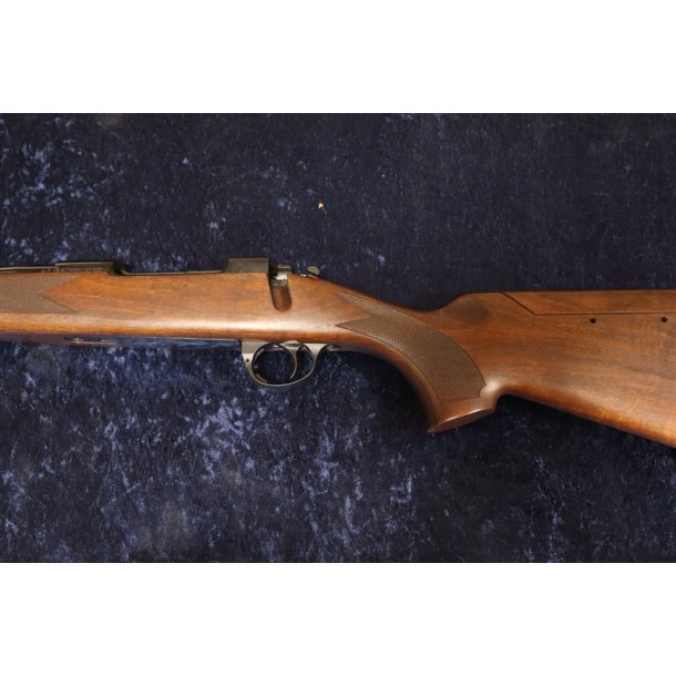 Sabatti jagtriffel LINKS m/justerbar kindpude 30,06