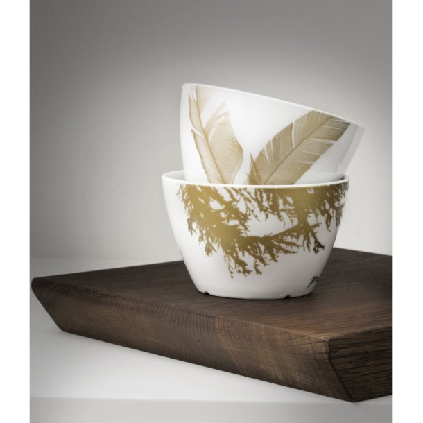 Porcelns skle med motiv af fjer og lrk